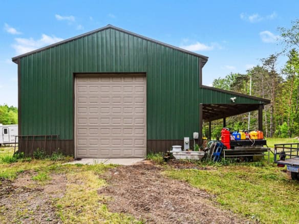 43.5+/- Acres – Allegan County