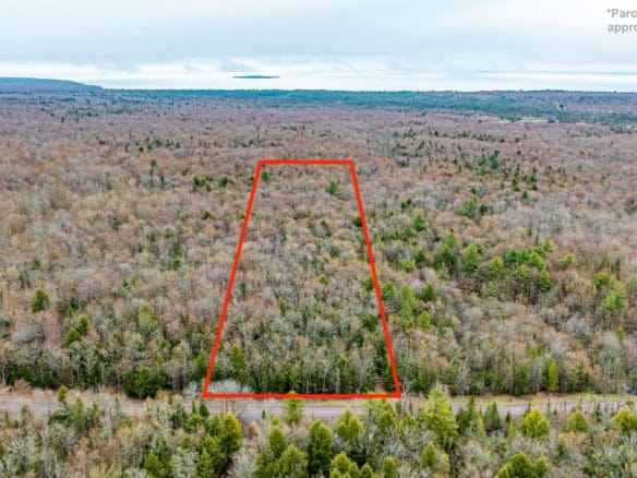 Houghton County – 5 Acres